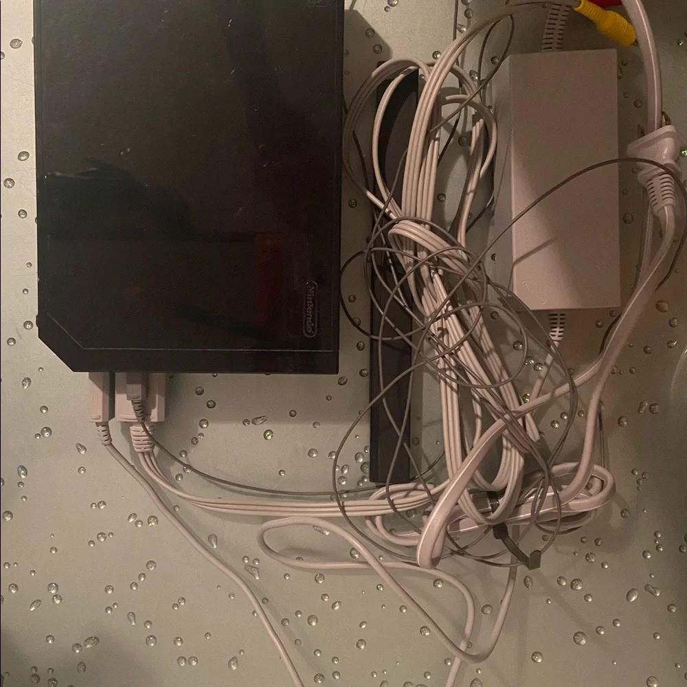 Nintendo Wii Gaming Console + 1 Controller + All Cords RVL-101 TESTED & WORKING